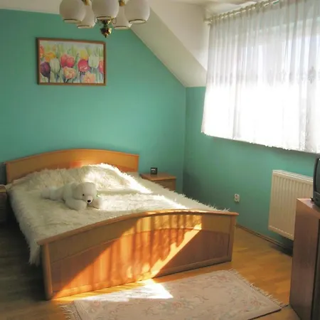 Four-bedroom Holiday 0 06 Feriehus
